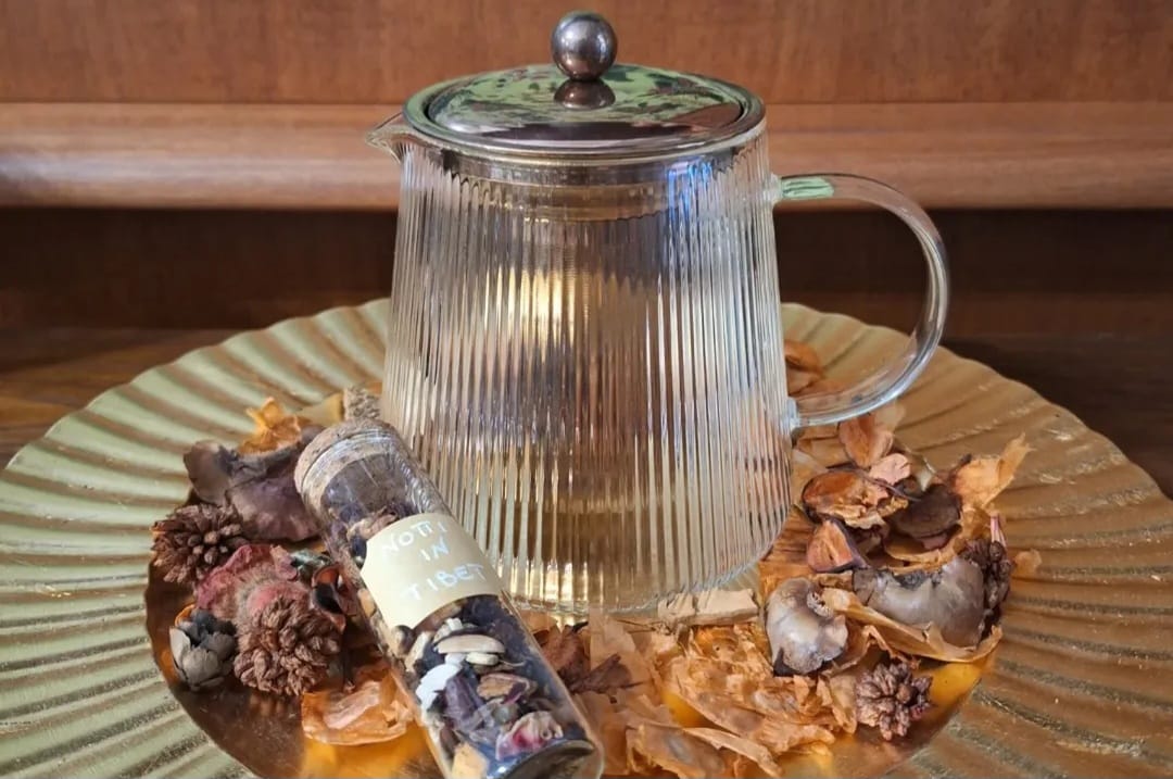 Erbe officinali, tè e infusi - Herbora